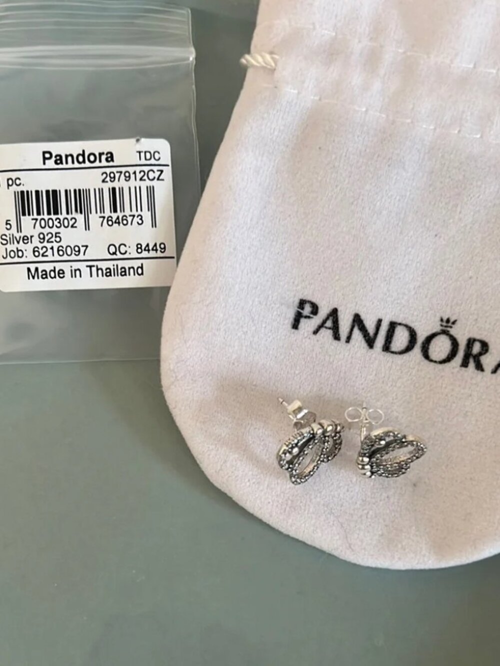Pandora Sparkling‎ Butterfly Studs Earrings 925 Sterling Silver NWT - Picture 2 of 2